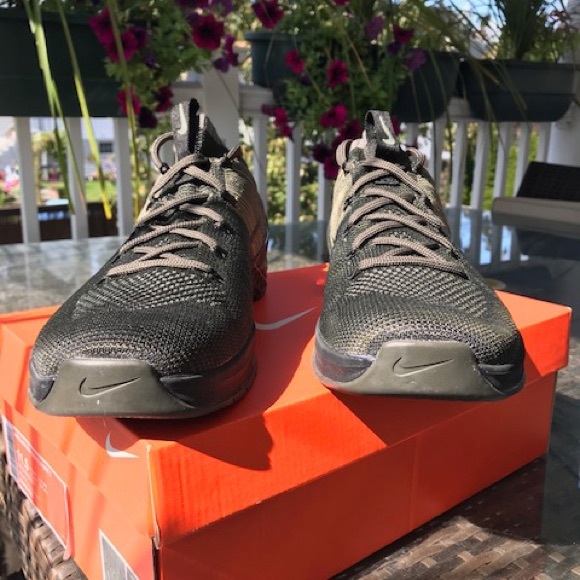 NEW Nike Metcon DSX Flyknit 2 in Black - Picture 9 of 12